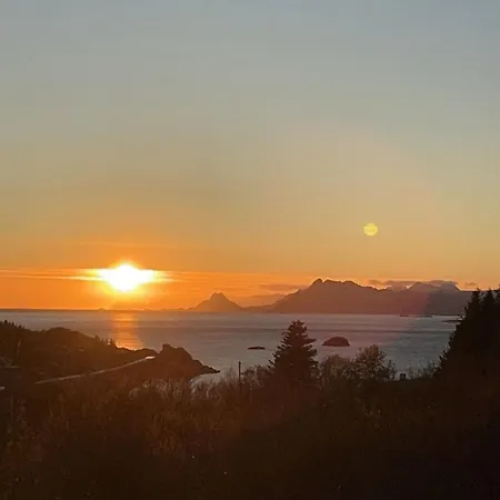别墅 Lofoten Seaview With Sauna And Garden